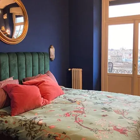 Historic Miramare Palace * Genoa