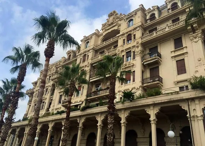 شقة Historic Miramare Palace جنوة